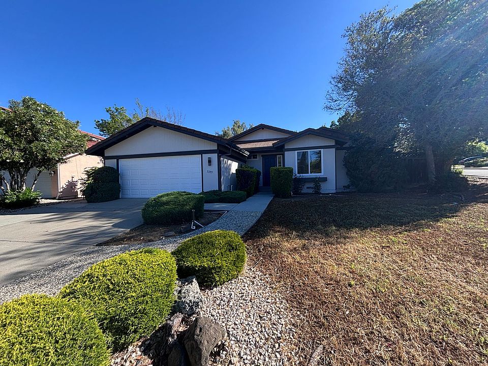 1st image of 3295 Ravenswood Way