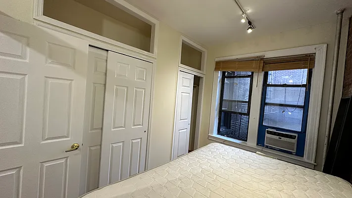 Rented by Owner | media 12