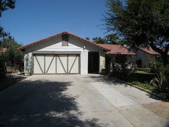 1st image of 28978 Campbell Ave