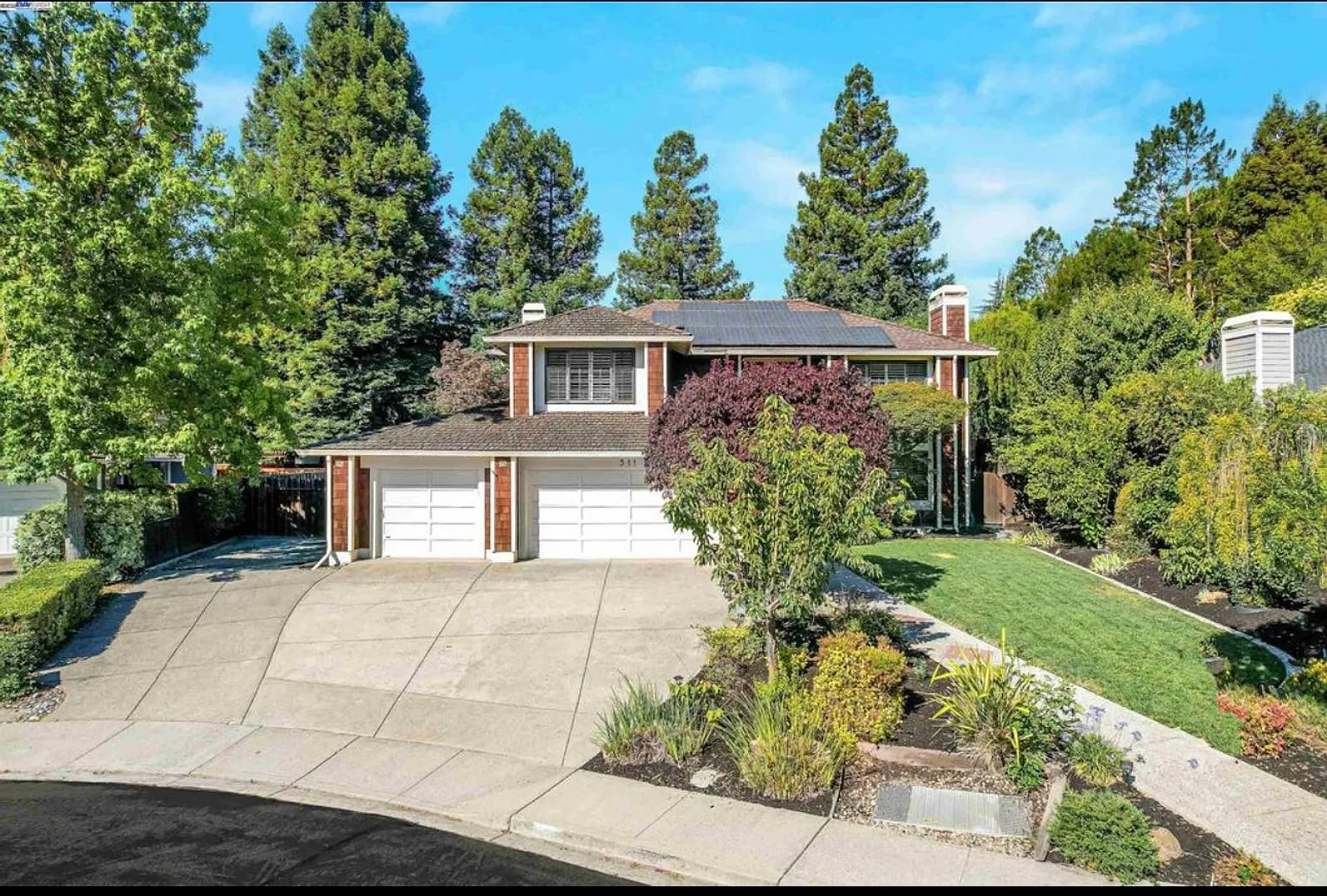 311 Andros Dr photo 1