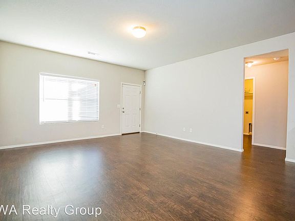 4th image of 6509 NW Orchard St