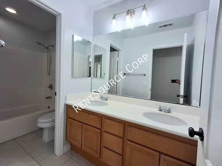 25361 Playa Serena Dr — Photo 22