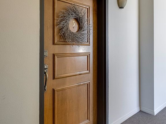 3rd image of 2307 S Bentley Ave APT 5