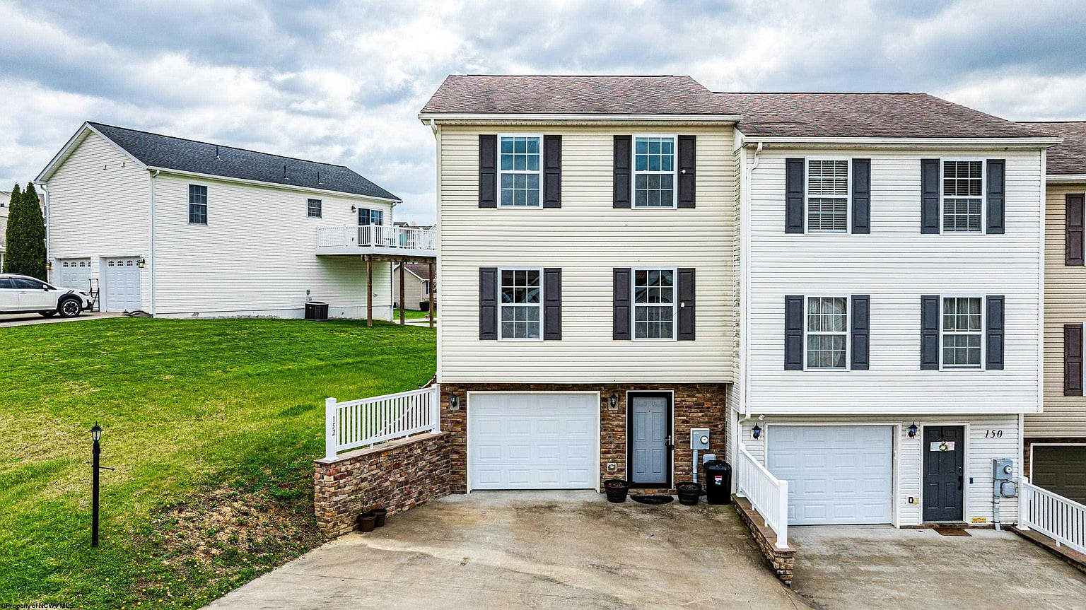 152 Eagle Dr photo 1