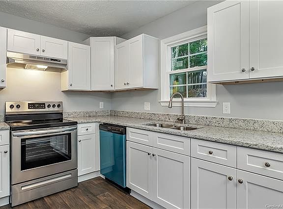 5th image of 7621 Denon Hills Dr