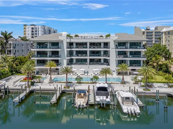 1820 Gulf Shore BLVD N #202, NAPLES, FL 34102