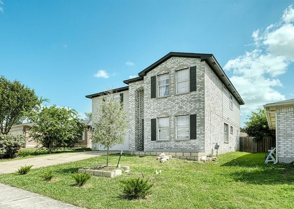 1st image of 3808 Julianas Way