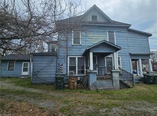 607 Summit Ave, Greensboro, NC 27405