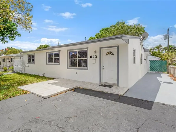 940 N 70th Way, Hollywood, FL 33024
