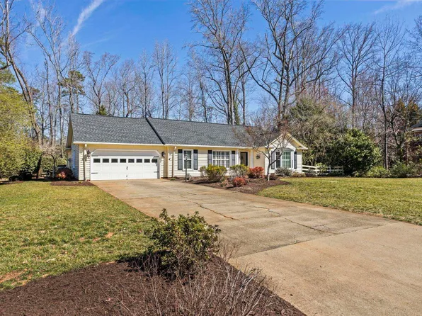 101 Eagle Ridge Ln, Greenville, SC 29615