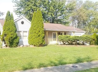 654 Grantwood Ave, Sheffield Lake, OH 44054