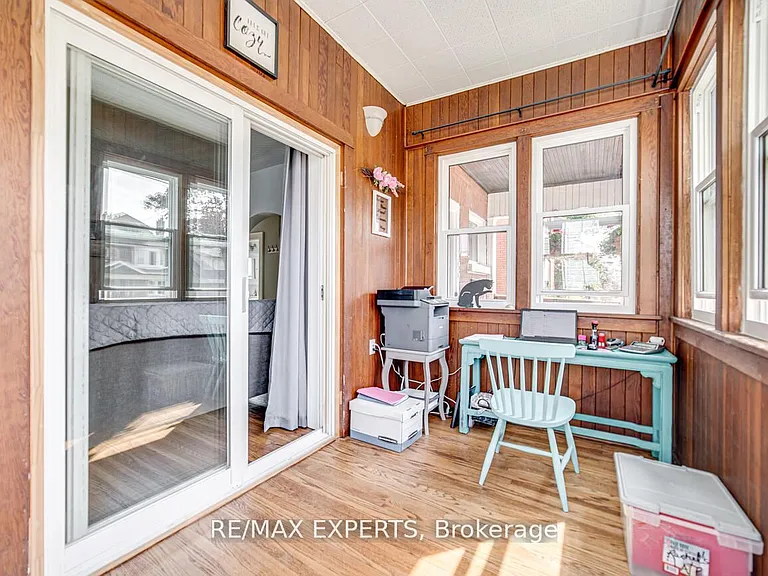 98 Elgin St E #1 — Photo 17