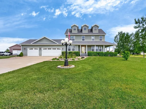 10277 NW 38th St, Polk City, IA 50226
