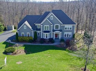 209 Southpond Rd, Glastonbury, CT 06033