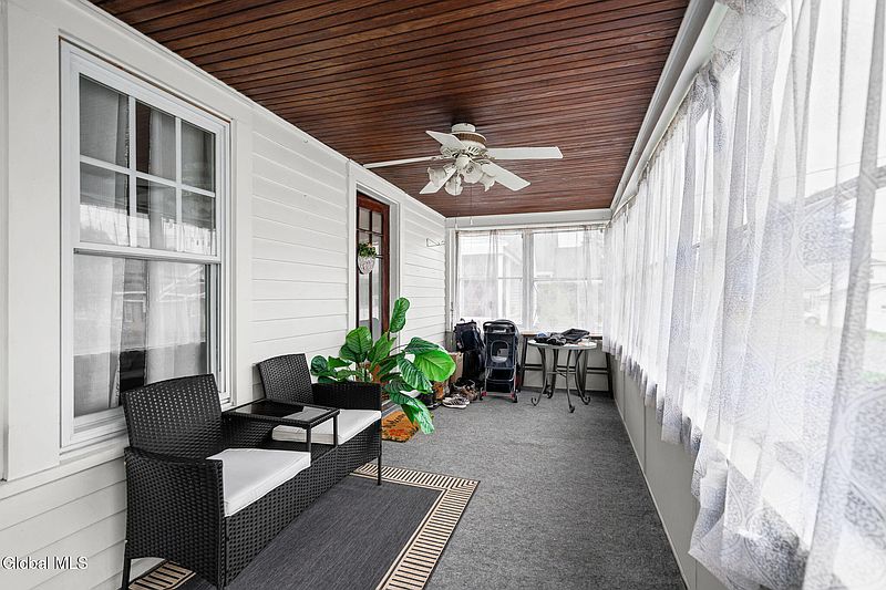 4th image of 3025 Edgewood Avenue