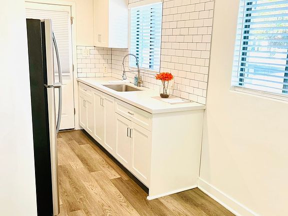 2nd image of 5628 N 6th St #2