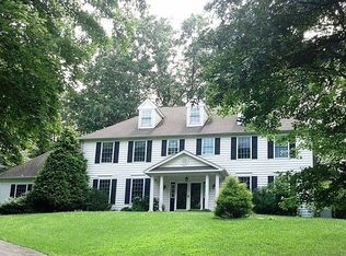 500 Sunset Hollow Rd, West Chester, PA 19380