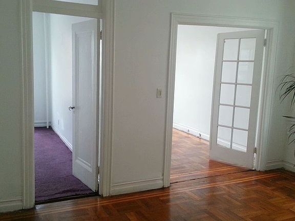 5th image of 908 E 224th St