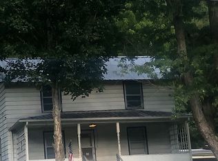 140 Poor Valley Rd, Saltville, VA 24370