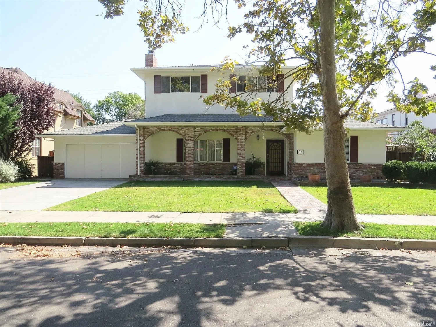 36 W Pine St photo 1