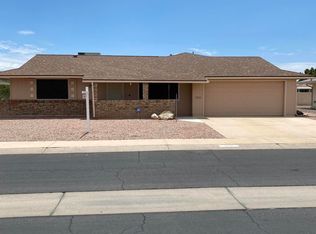 10532 W Kingswood Cir, Sun City, AZ 85351