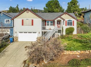 18920 Stonegate Rd, Hidden Valley Lake, CA 95467