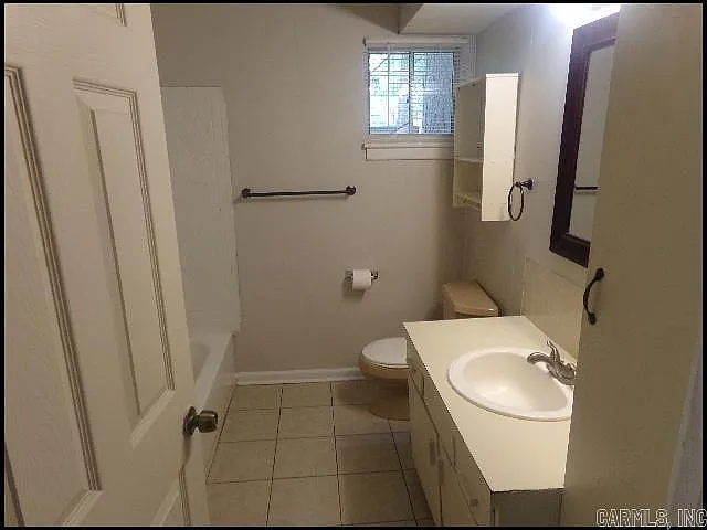 6904 Dahlia Dr — Photo 8