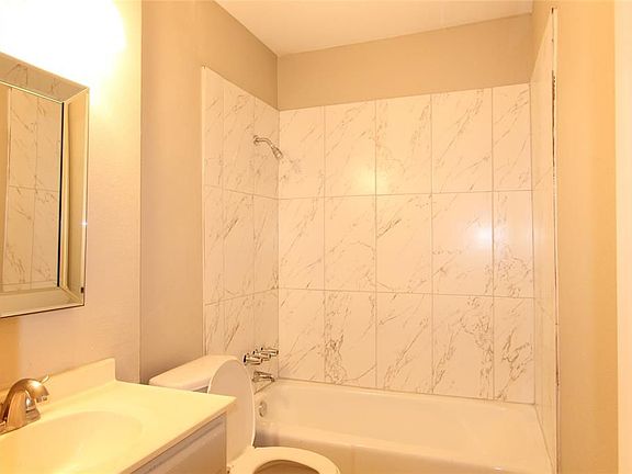 4th image of 3111 Long Meadow Dr