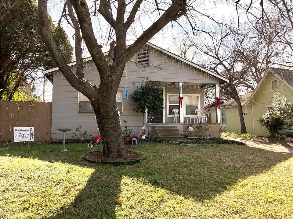 1st image of 2726 Gladstone Dr