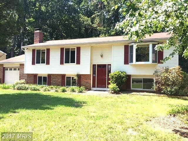 1st image of 9122 Fox Lair Dr