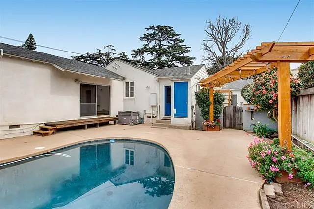 566 J Ave — Photo 9