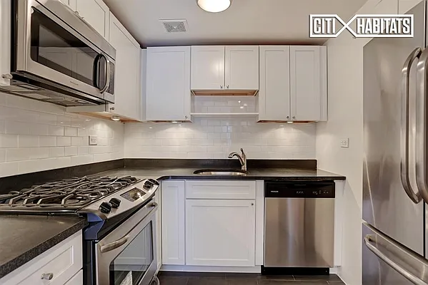 Sold by Citi Habitats | media 10