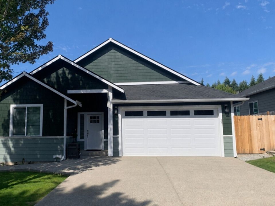1st image of 215 Fenway Drive