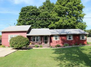 15916 Madron Lake Rd, Buchanan, MI 49107