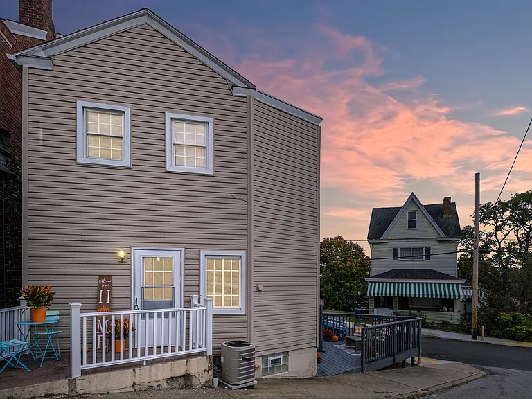 82 Dilworth St — Photo 1