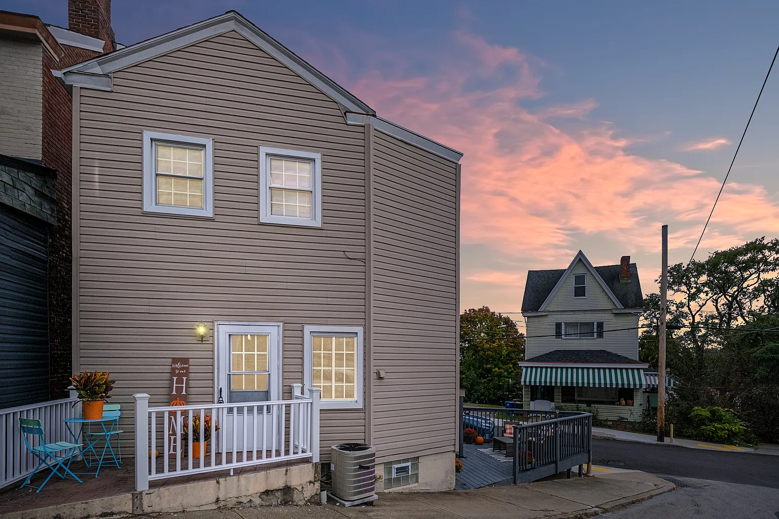 82 Dilworth St photo 1