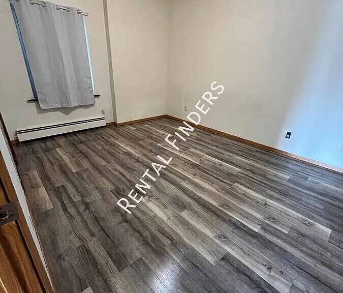222 E Main St #3 — Photo 5