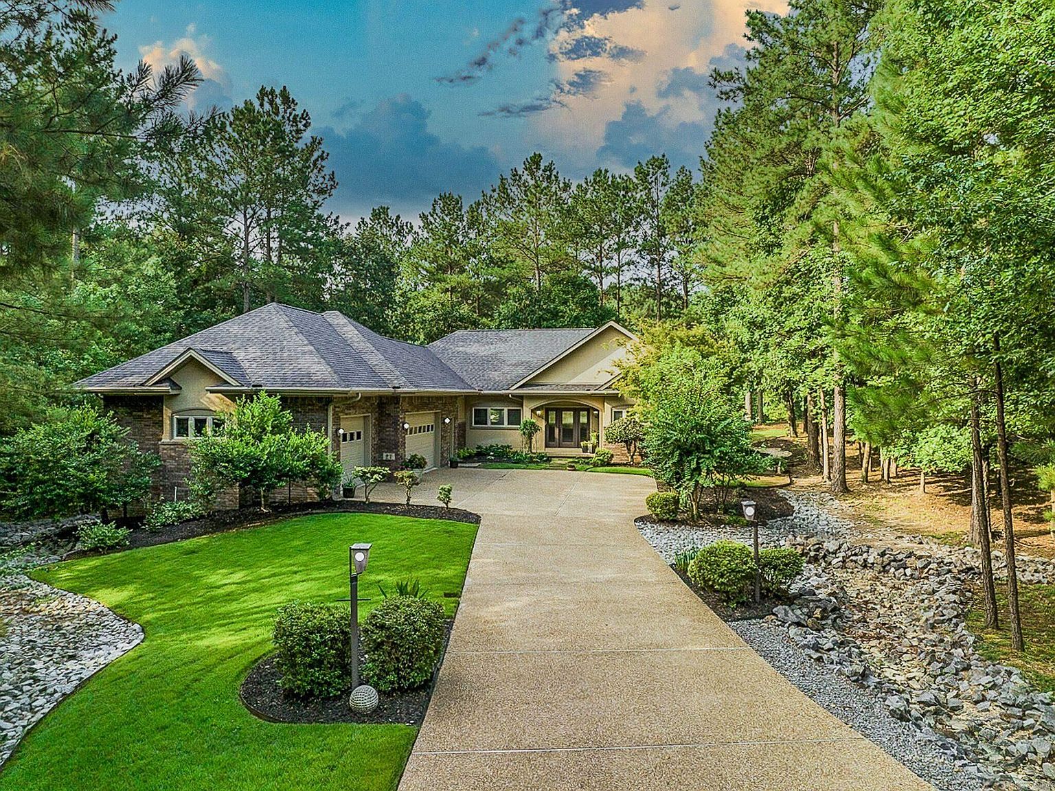 27 Valerosa Ln, Hot Springs Village, AR 71909 Zillow