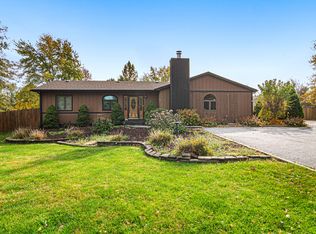 206 Sauk Trl, Valparaiso, IN 46385