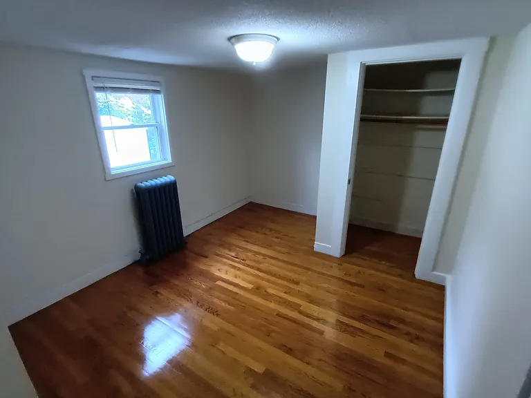 4 Park St #1 — Photo 28