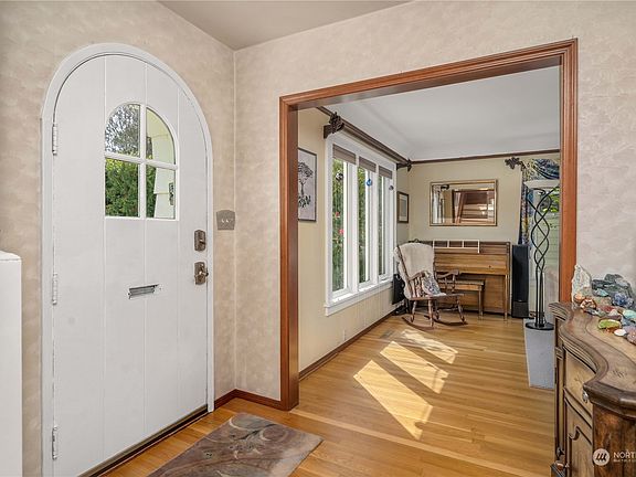 5th image of 2919 N 19th Street