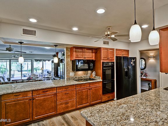 2nd image of 9882 N Balboa Dr