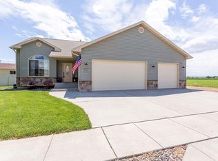 5432 Cobble Stone Ave, Billings, MT 59106
