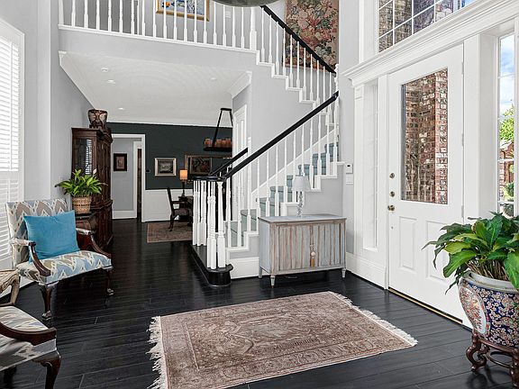 4th image of 5208 Ambergate Ln