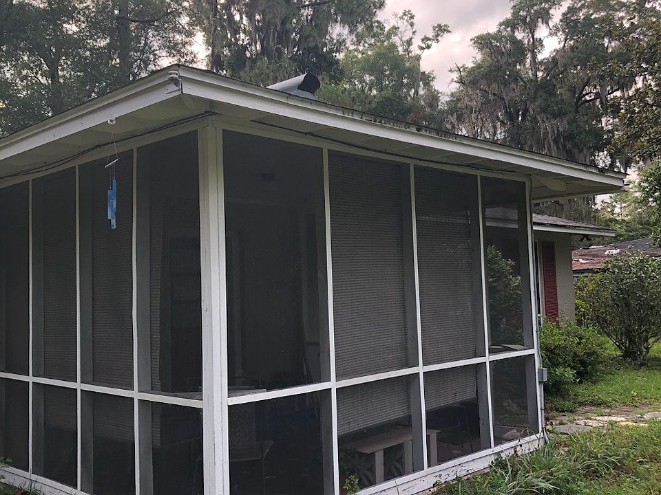 1st image of 2204 NW 8th Ct