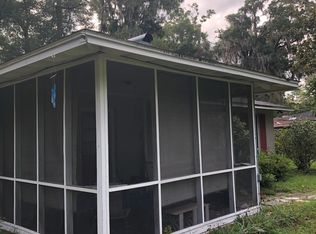 2204 NW 8th Ct, Gainesville, FL 32609