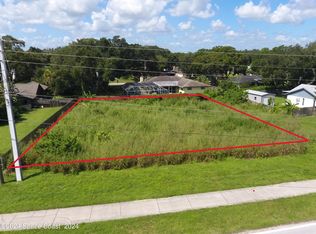 890 Emerson Dr NE, Palm Bay, FL 32907