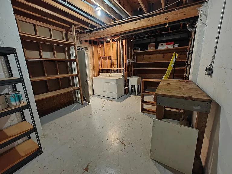 9523 Groundhog Dr — Photo 20