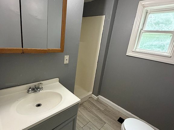 4th image of 3257 Gaff Ave Unit 1