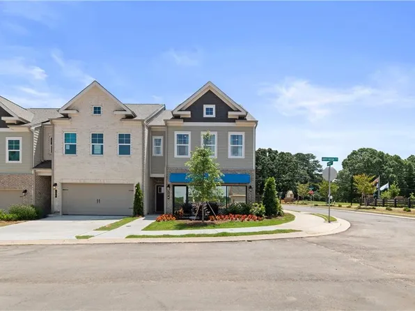 174 Abbotts Crossing Cir, Conyers, GA 30094
